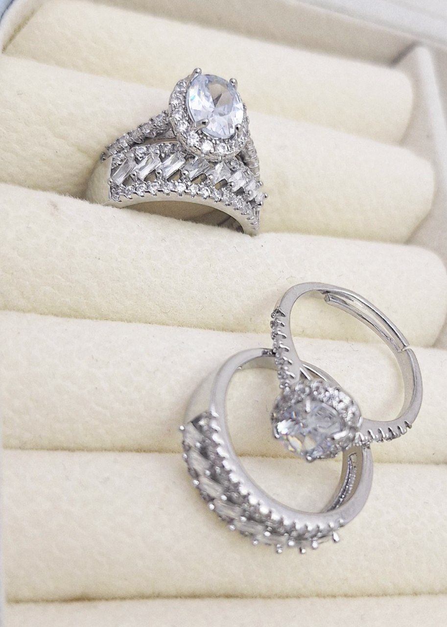 انگشتر حلقه و پشت حلقه