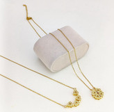 «گردنبند استیل طرح چهار قلب دو حالته ی نگیندار زنانه در رنگهای طلایی و نقرهای»