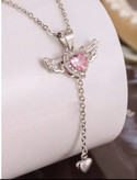 گردنبند قلب بالدار طرح فرشته بسیار زیبا و سبک با رنگ بندی سفید و صورتی